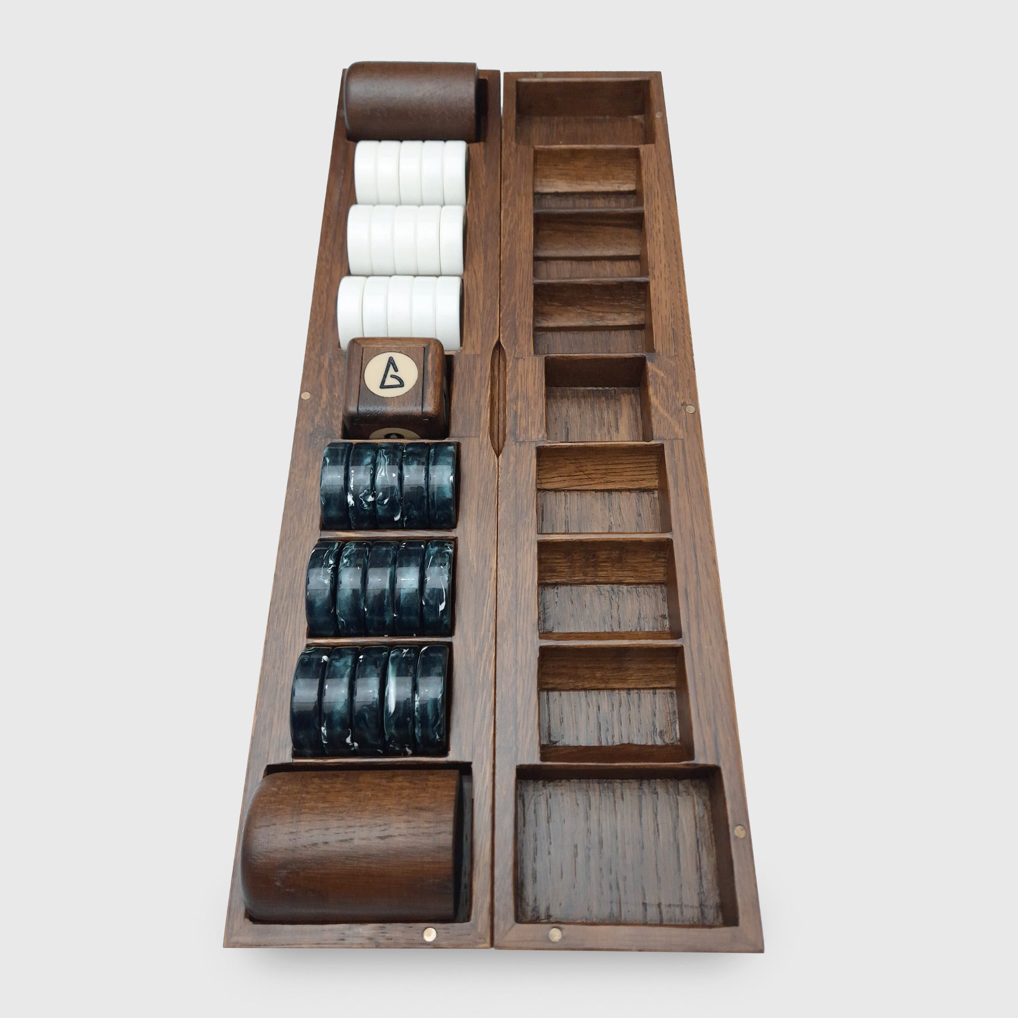 Tavola di terra, set da backgammon di lusso, design innovativo, ecologico