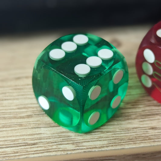 dark green precision dice 14.3mm