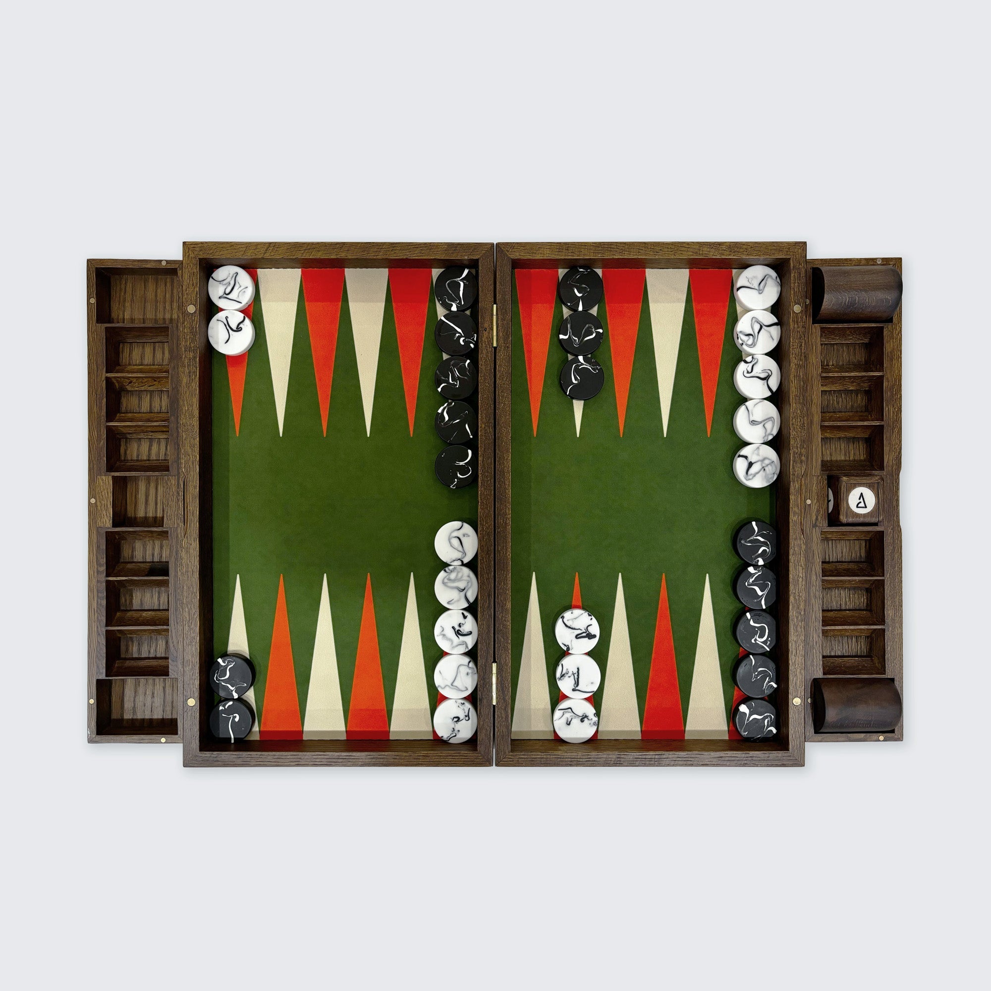 Das Earth Board, luxuriöses Backgammon-Set, innovatives Design, umweltfreundlich